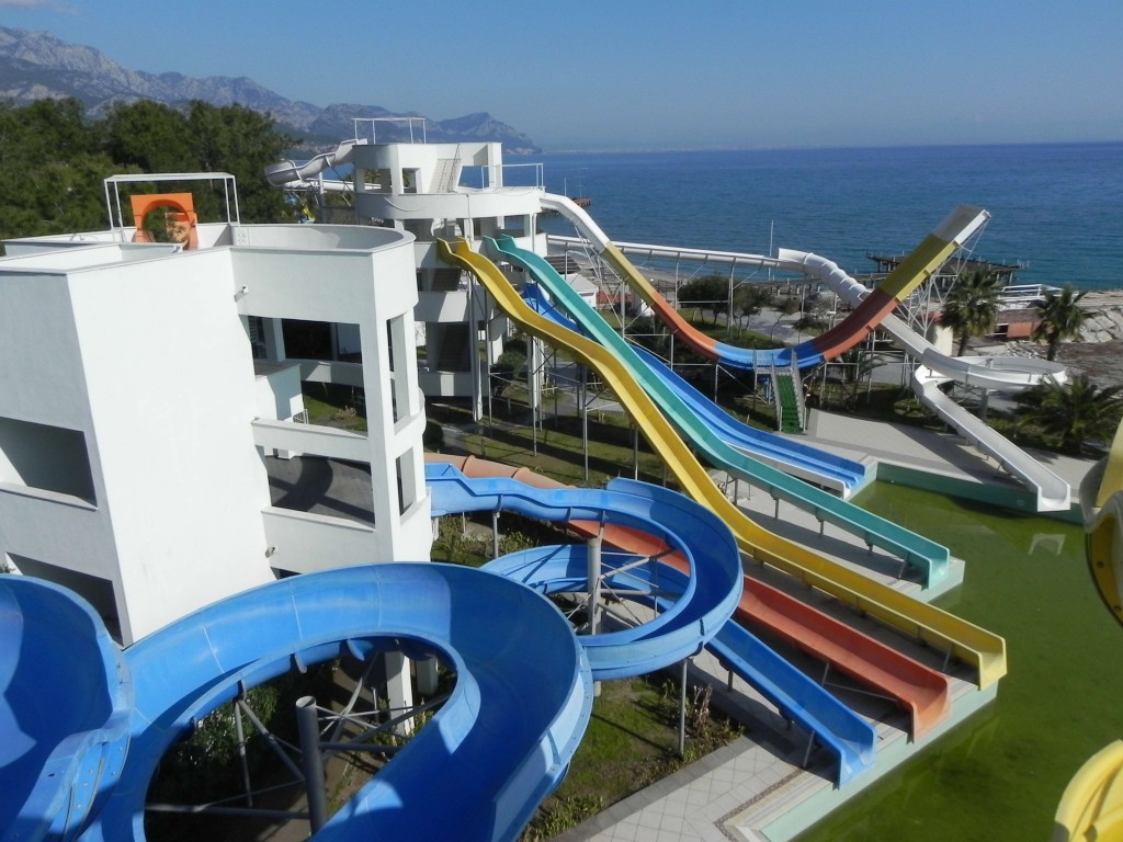 Rutschen im Hotel Rixos Sungate Rutschen im Hotel Rixos Sungate