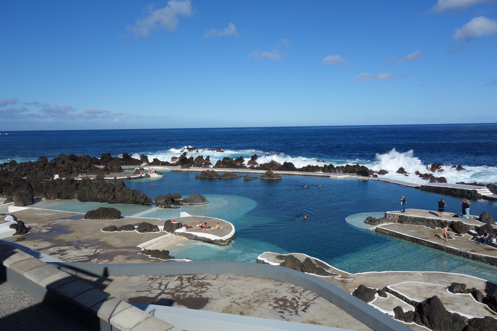 Meerwasserschwimmbad in Porto Moniz